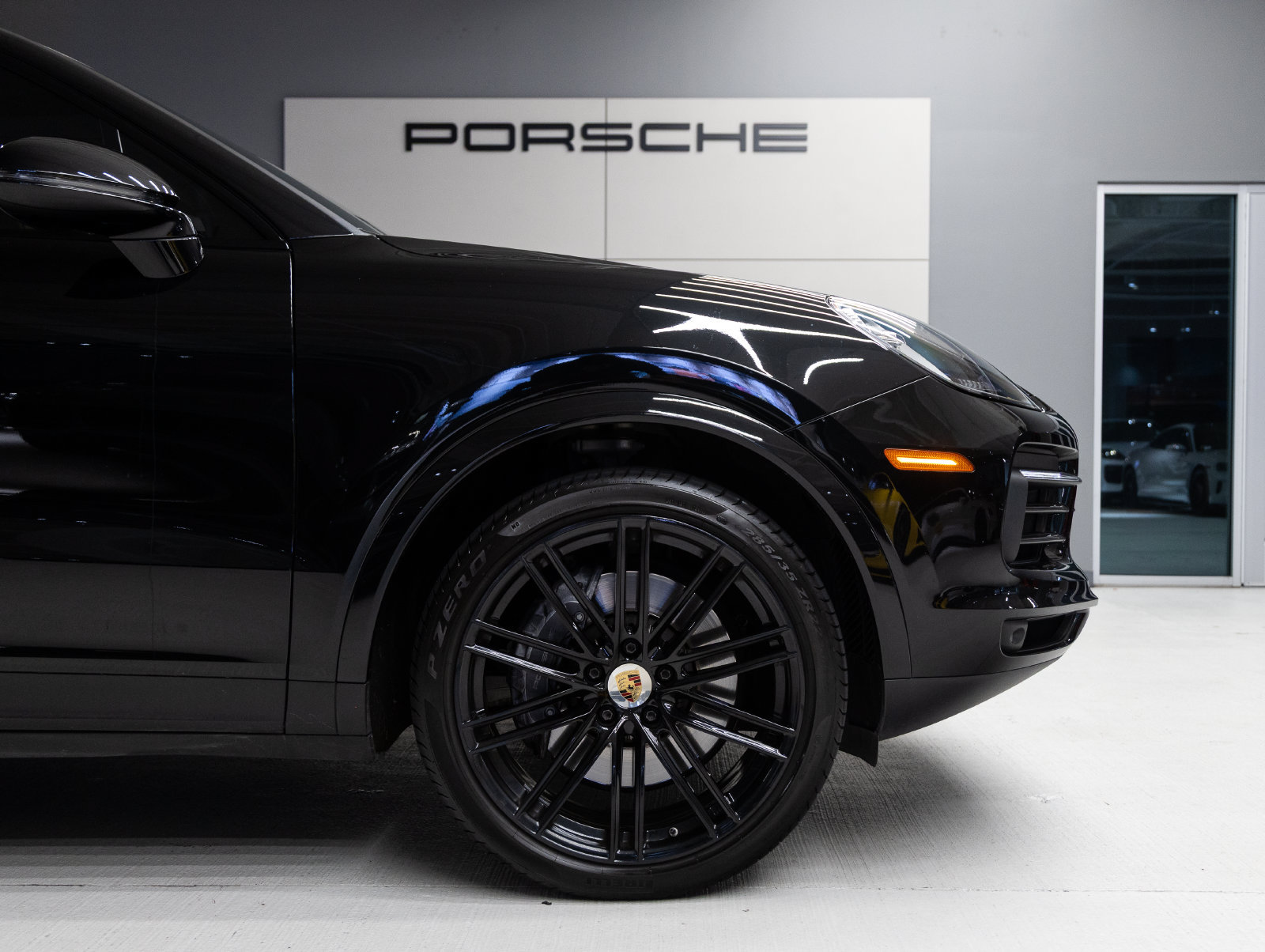 Certified 2023 Porsche Cayenne Coupe AWD/4WD image 11