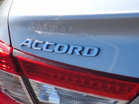 Used 2020 Honda Accord LX image 30