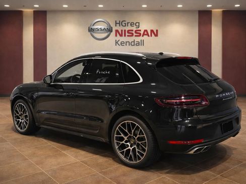 Used 2017 Porsche Macan Turbo AWD/4WD image 6