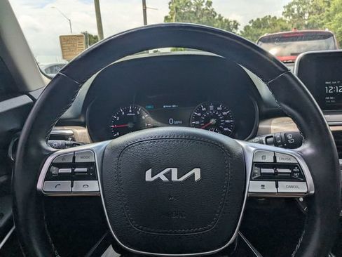 Used 2022 Kia Telluride SX w/ Nightfall Edition Package AWD/4WD image 22