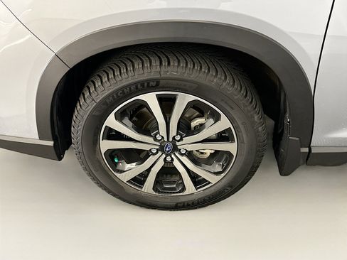 Used 2020 Subaru Forester Limited image 11