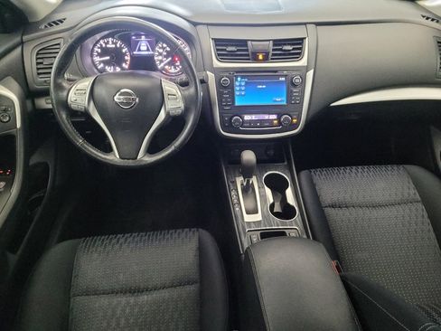 Used 2017 Nissan Altima 2.5 SV w/ Convenience Package FWD image 22