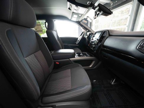 Used 2024 Nissan Titan SV w/ SV Bronze Edition Package RWD image 23