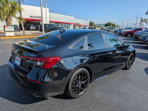 Used 2024 Honda Civic Sport image 4