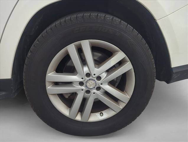 Used 2014 Mercedes-Benz GL 350 BlueTEC 4MATIC image 5