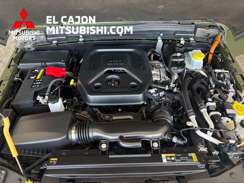 Used 2023 Jeep Wrangler Unlimited w/ Sun & Screen Package AWD/4WD image 21