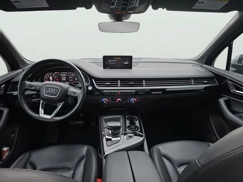 Used 2019 Audi Q7 3.0T Premium Plus w/ Premium Plus Package AWD/4WD image 12