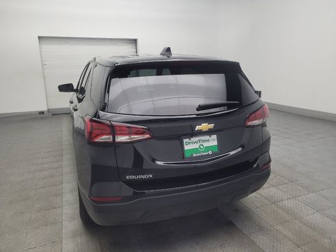Used 2023 Chevrolet Equinox LS FWD image 6