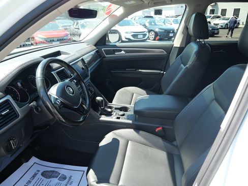Used 2019 Volkswagen Atlas SE w/ Panoramic Sunroof Package AWD/4WD image 10