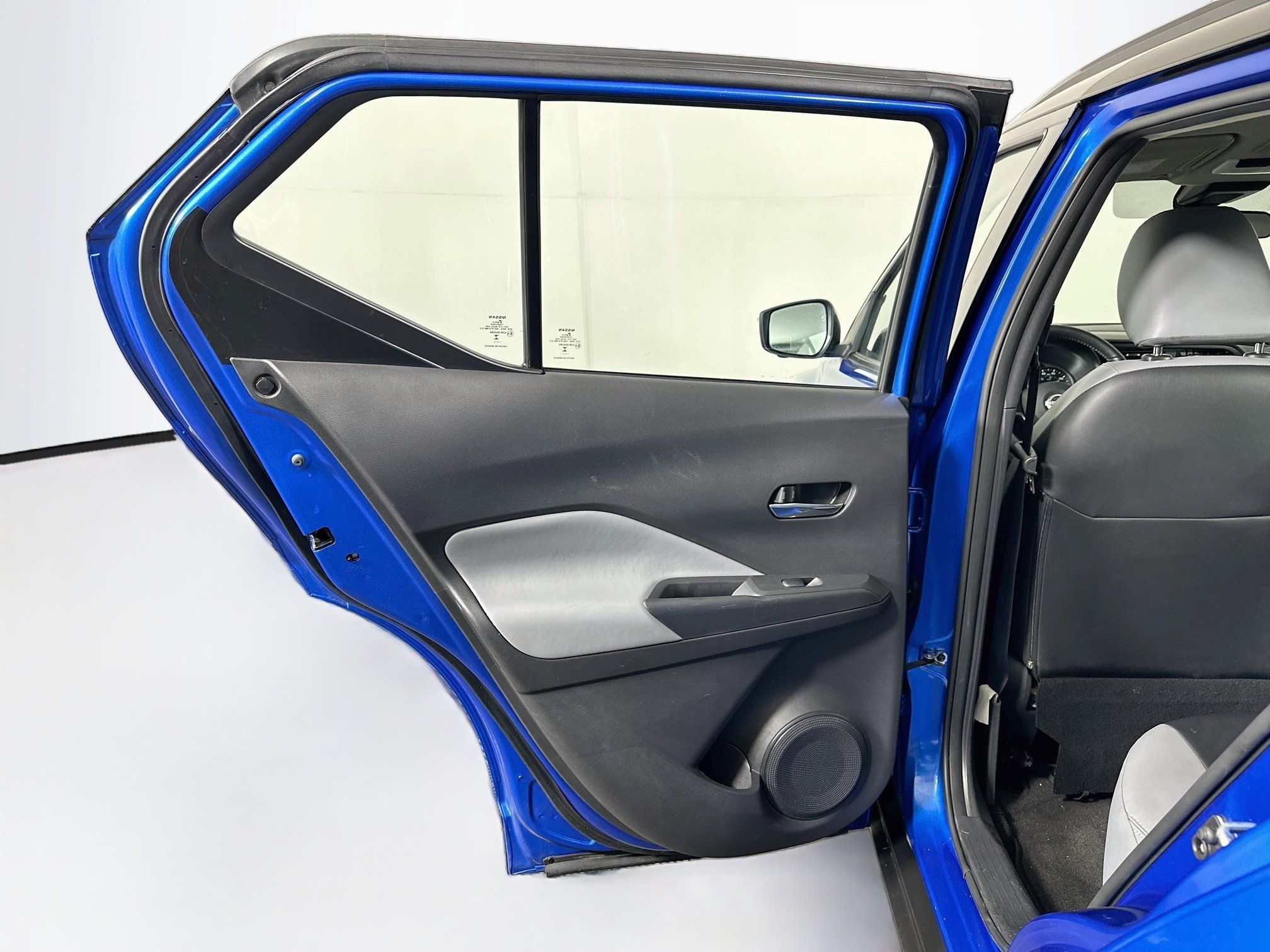 Used 2024 Nissan Kicks SR w/ SR Premium Package FWD image 25