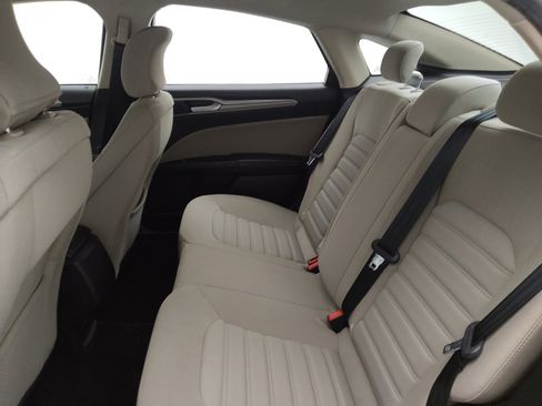 Used 2018 Ford Fusion S image 18