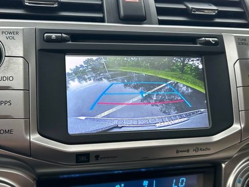 Used 2018 Toyota 4Runner Limited AWD/4WD image 38