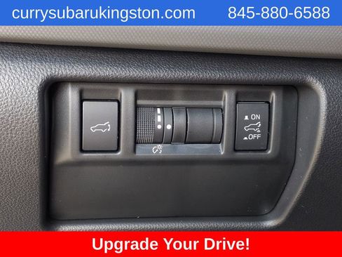 Used 2025 Subaru Forester Sport image 28
