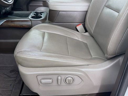 Used 2020 GMC Sierra 1500 SLT w/ SLT Premium Package image 11