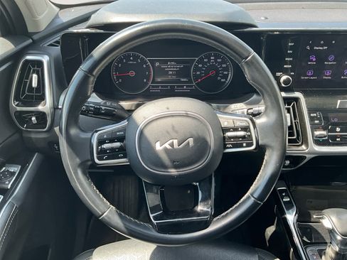 Used 2022 Kia Sorento SX FWD image 13