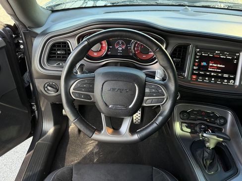 Used 2023 Dodge Challenger SRT Hellcat w/ Driver Convenience Group RWD image 14