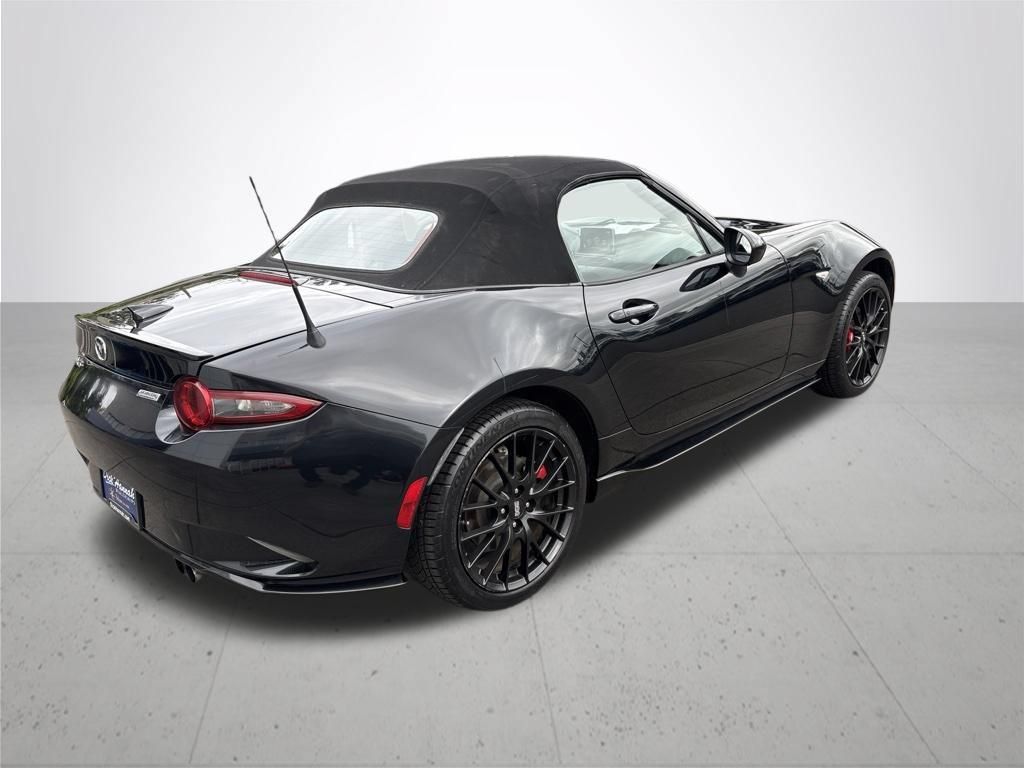Used 2016 MAZDA MX-5 Miata Club w/ Brembo/BBS Package RWD image 6