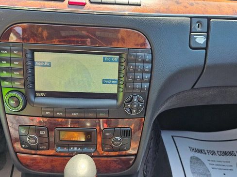 Used 2005 Mercedes-Benz S 500 4MATIC image 16