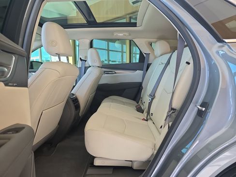 Used 2023 Cadillac XT5 Premium Luxury image 34
