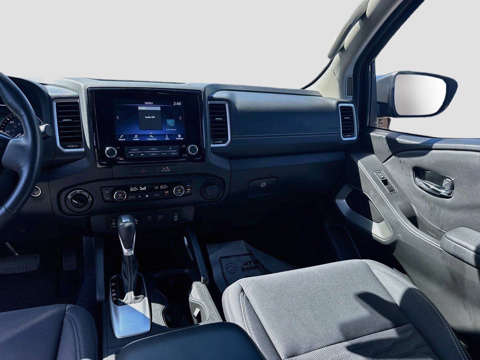 Used 2022 Nissan Frontier SV AWD/4WD image 23