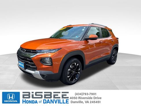 Used 2022 Chevrolet TrailBlazer LT AWD/4WD image 1