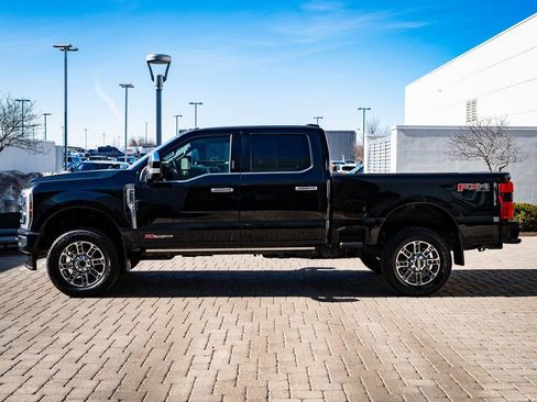 Used 2024 Ford F250 Limited w/ FX4 Off-Road Package AWD/4WD image 5