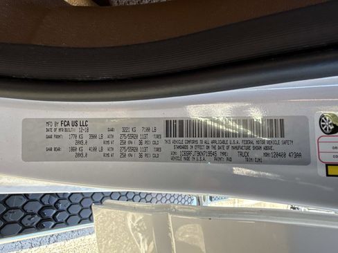 Used 2019 RAM 1500 Laramie image 34