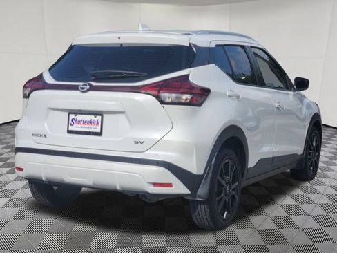 Used 2023 Nissan Kicks SV FWD image 5