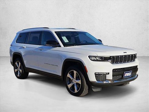 Used 2021 Jeep Grand Cherokee L Limited image 3