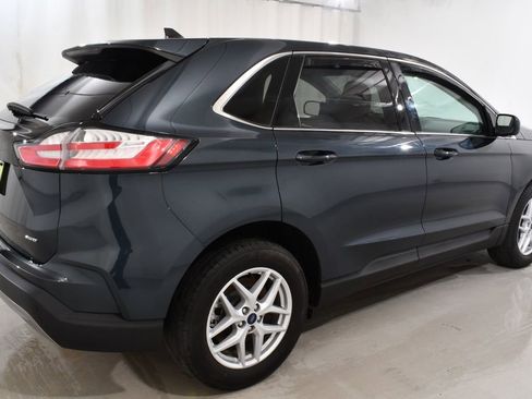 Used 2022 Ford Edge SEL w/ Convenience Package image 11