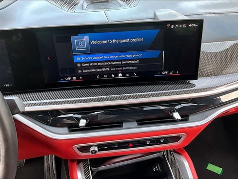 Used 2025 BMW X6 M Competition image 9