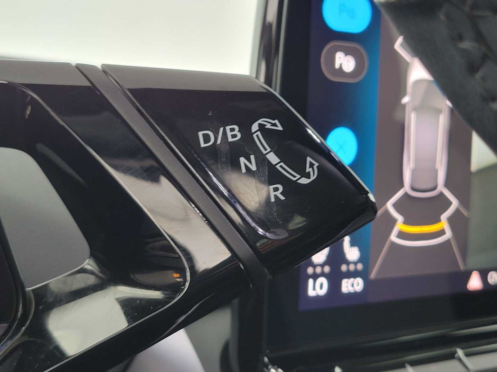 Used 2024 Volkswagen ID.4 2WD image 31