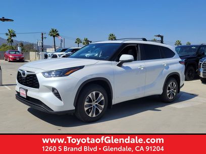 Certified 2025 Toyota Highlander XLE