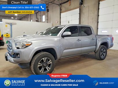 Used 2017 Toyota Tacoma TRD Sport w/ Tow Package (A/T)