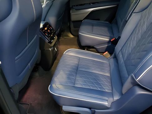 New 2026 Cadillac Vistiq Premium Luxury AWD/4WD image 21