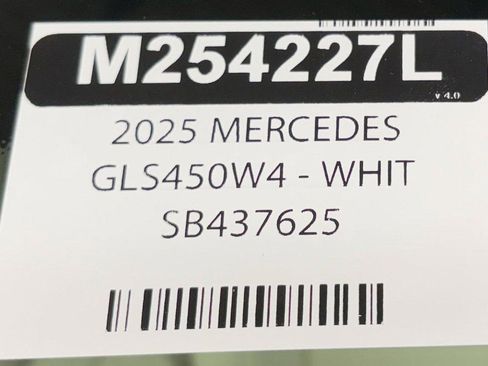 Certified 2025 Mercedes-Benz GLS 450 4MATIC image 40