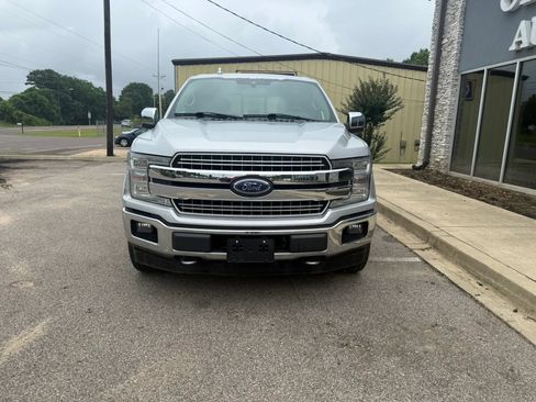 Used 2018 Ford F150 Lariat w/ Equipment Group 502A Luxury AWD/4WD image 3