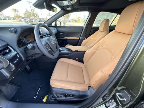 New 2026 Lexus UX 300h FWD image 30