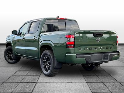 New 2026 Nissan Frontier SV w/ SV Convenience Package