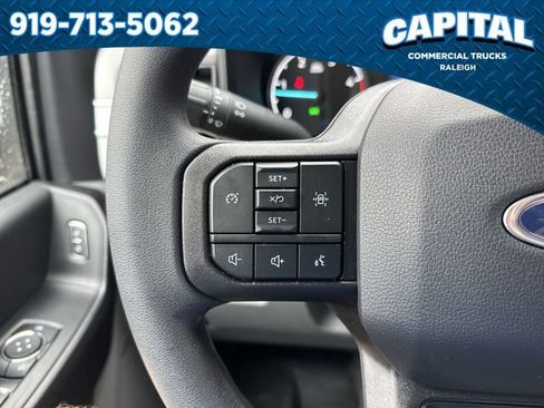 New 2026 Ford F550 4x4 Supercab Super Duty image 24