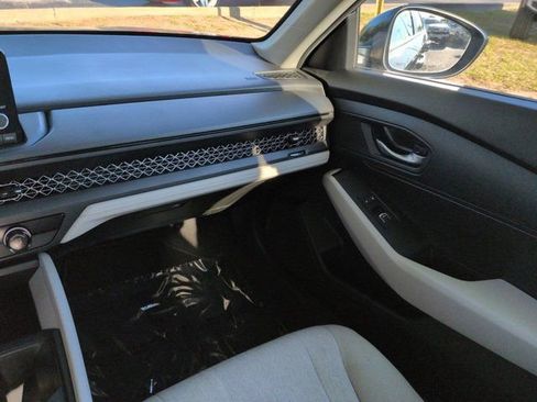 Used 2024 Honda Accord LX image 15