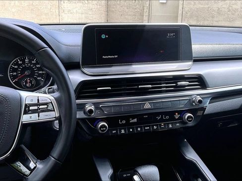 Certified 2022 Kia Telluride LX FWD image 8