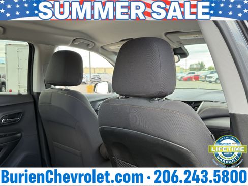 Used 2020 Chevrolet Trax LS w/ Tint and Cruise Package AWD/4WD image 22