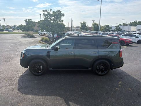 Used 2025 Nissan Armada PRO-4X w/ Pro-4X Premium Package AWD/4WD image 12