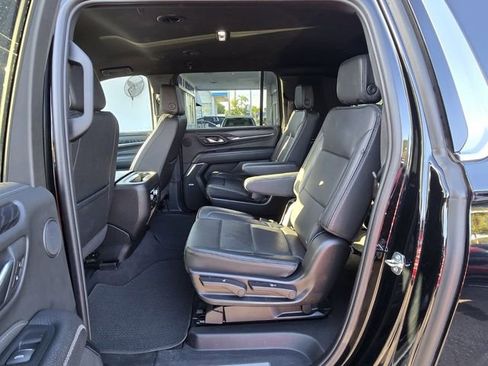 Certified 2024 GMC Yukon XL Denali image 10