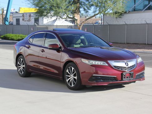 Used 2015 Acura TLX image 3