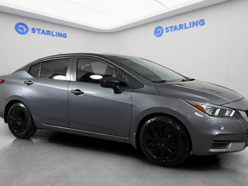Used 2020 Nissan Versa S FWD image 12