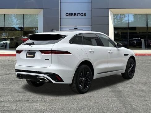 New 2026 Jaguar F-PACE R-Dynamic S image 5