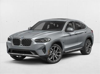 Used 2022 BMW X4 M40i AWD/4WD video 1