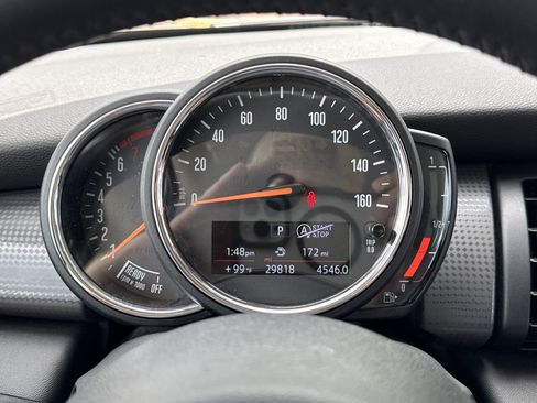 Used 2021 MINI Cooper 2-Door Hardtop FWD image 17